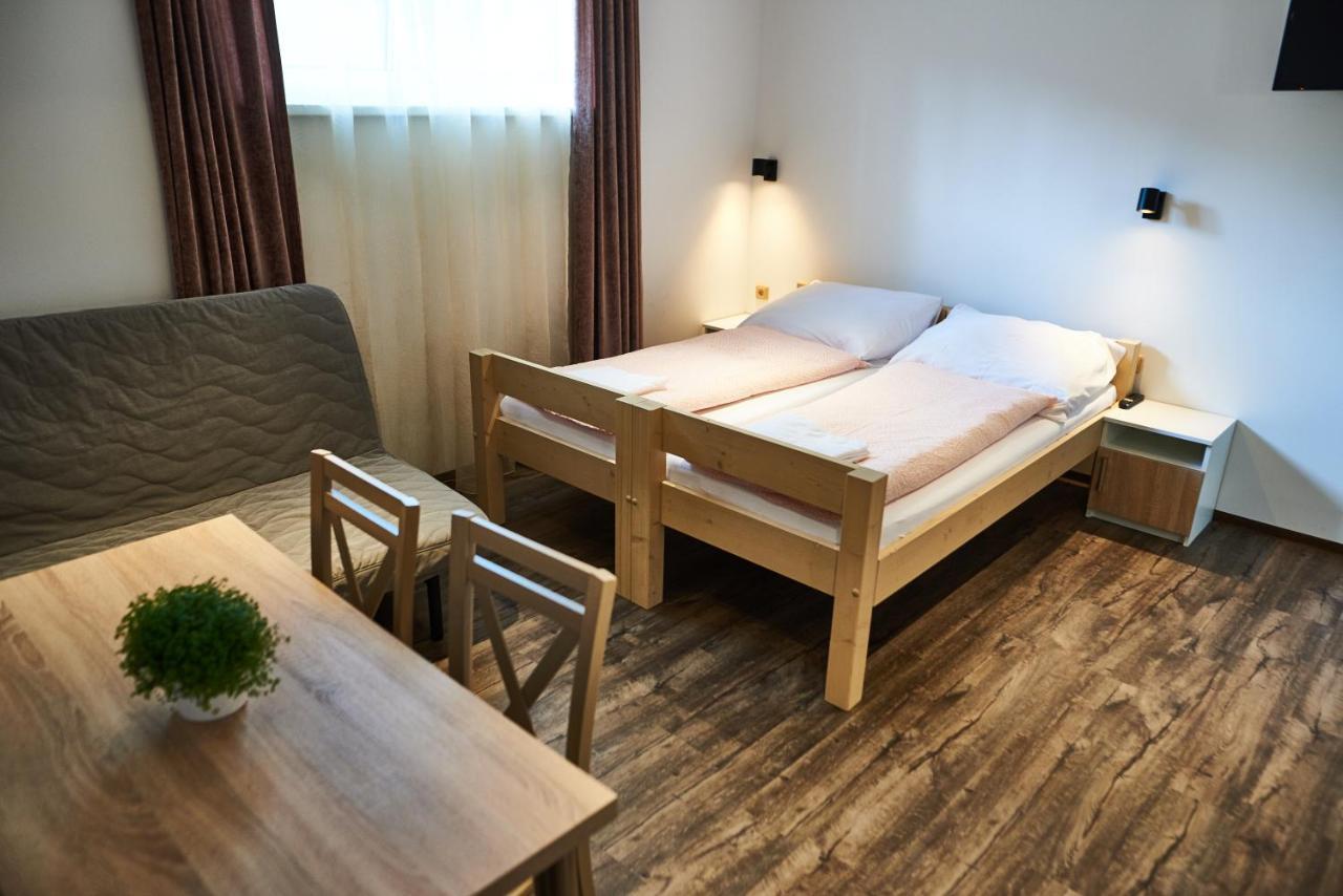 Stodola Na Bile Aparthotel Била Екстериор снимка